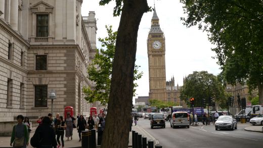 Der Big Ben und die roten Telefonhäuschen